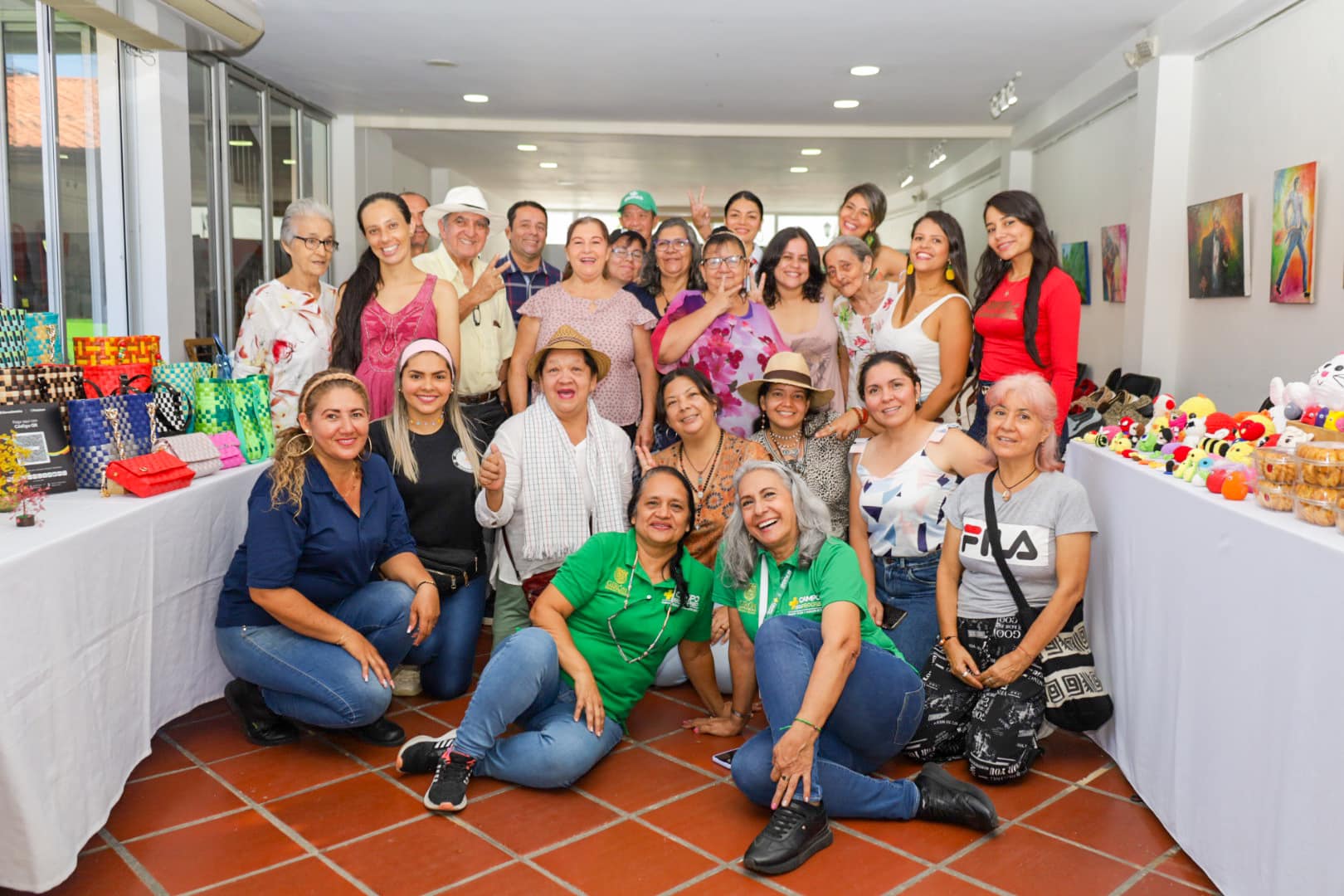 Éxito en Muestra cultural y gastronómica ‘Artesanos en Casa'