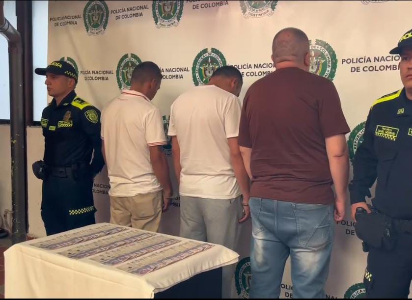 'Cambiazo' de la calle a la 'cana' para tres pillos en Bucaramanga