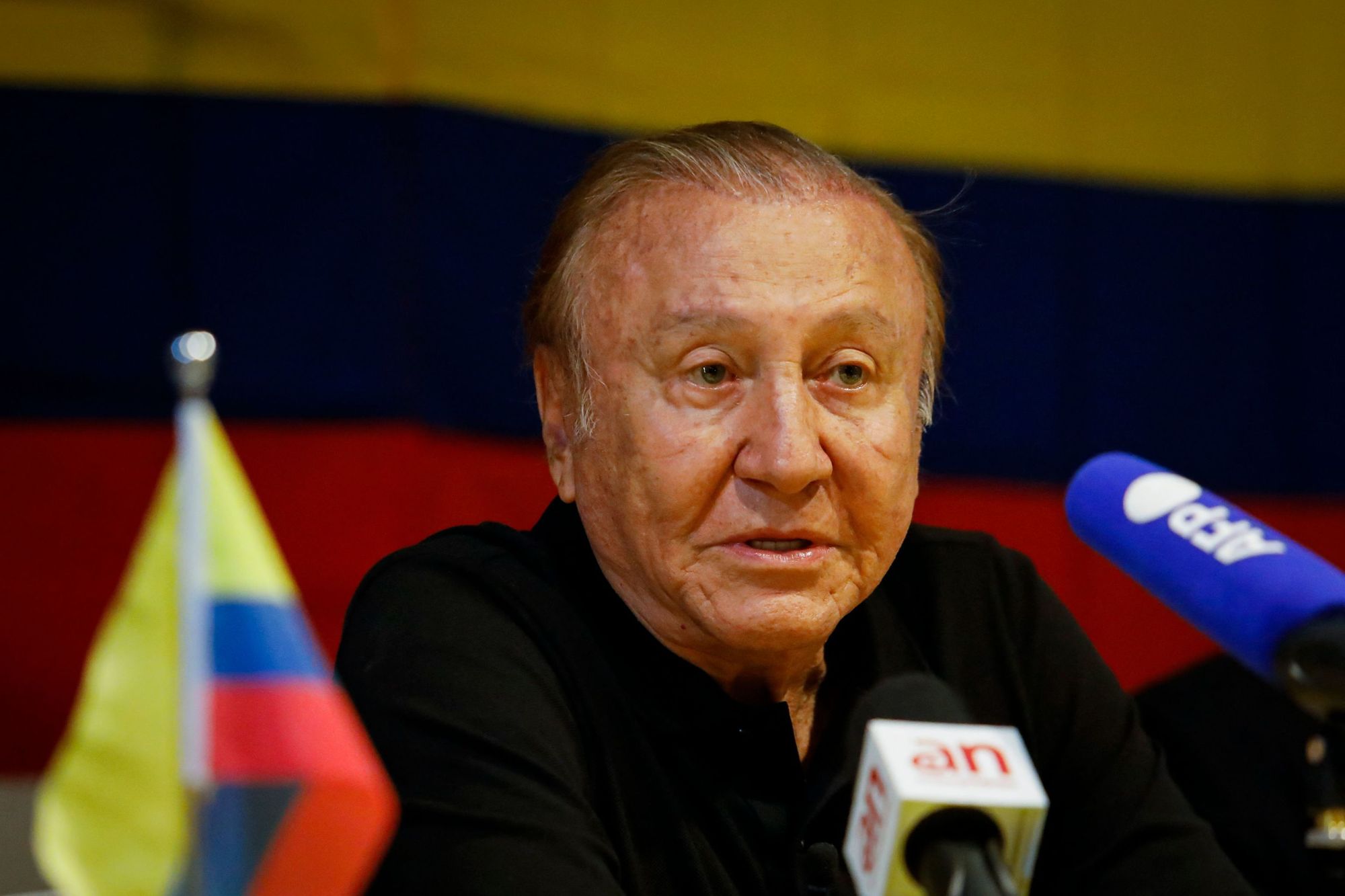 Rodolfo Hernández sale de la UCI tras cirugía para combatir cáncer de colón