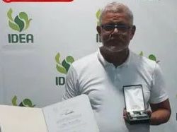 No vio la muerte cuando lo esperaba: sujeto murió tras impactar contra un camión estacionado