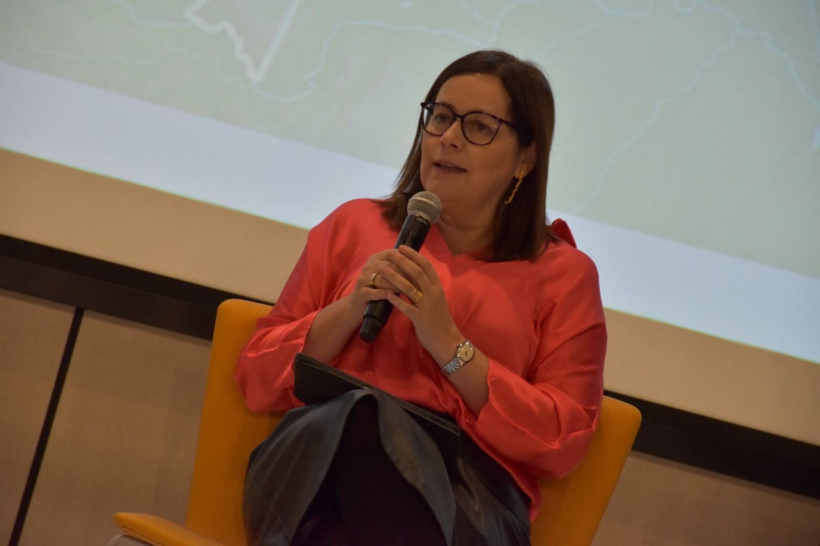 "Conversaciones por Colombia": crecer y reducir brechas regionales