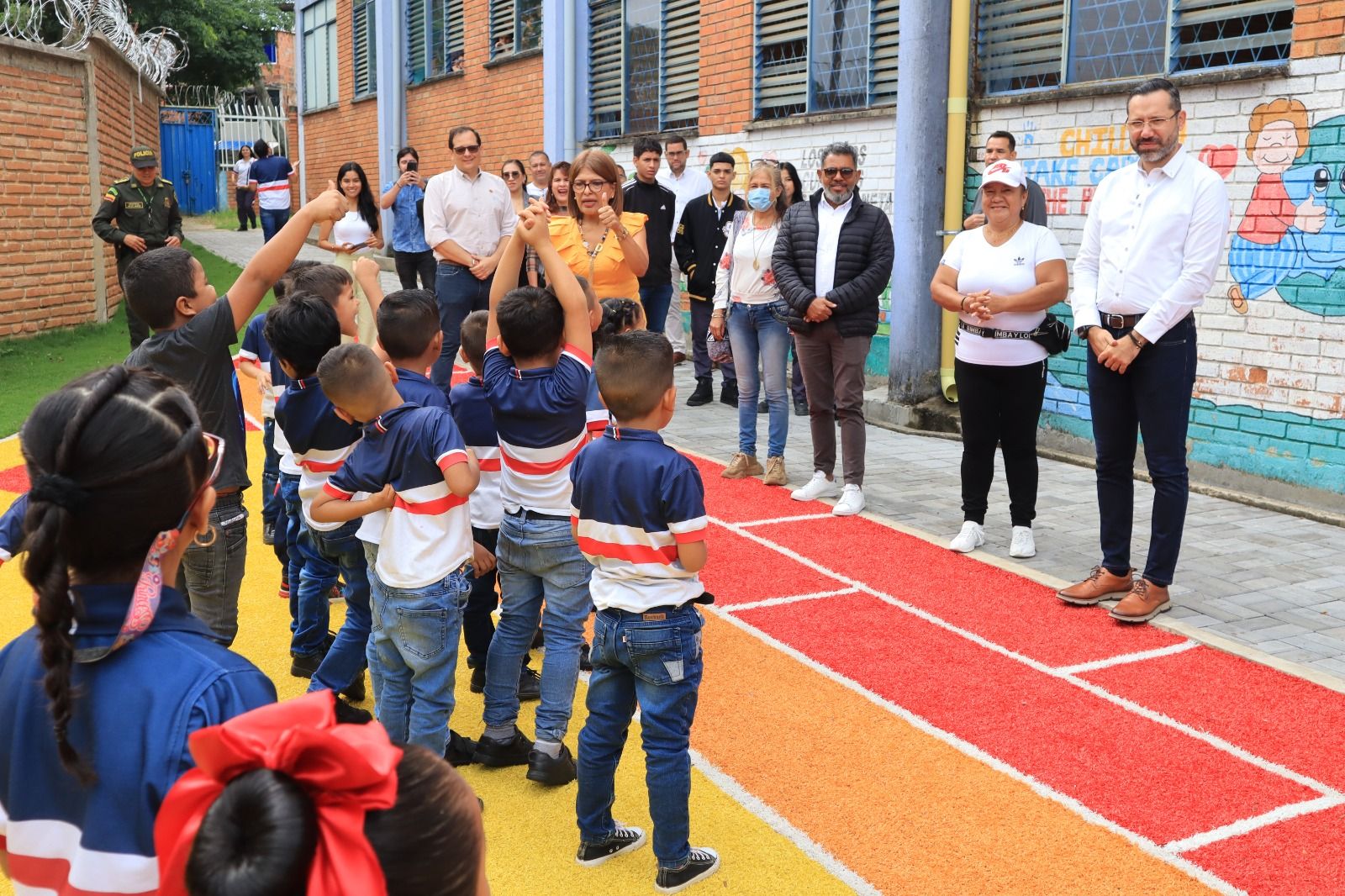 I.E. Luis Carlos Galán recibe nuevo escenario deportivo