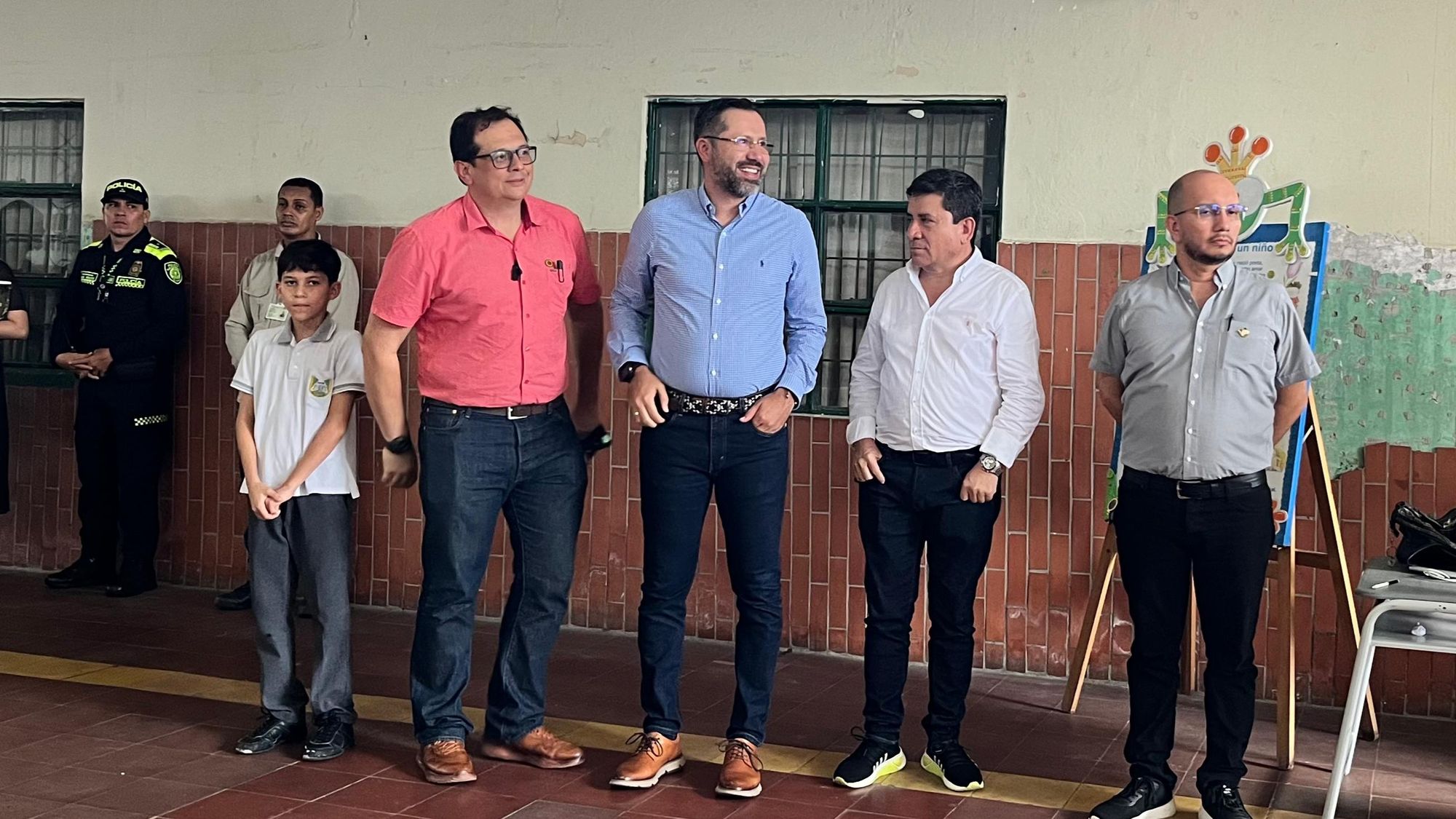 Aulas remodeladas en el INEM para estudiar con dignidad: