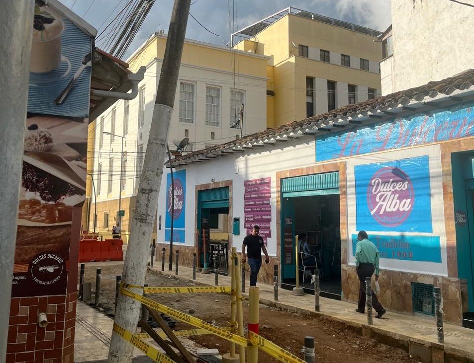 Protestan por cierre de las vías aledañas al Parque García Rovira