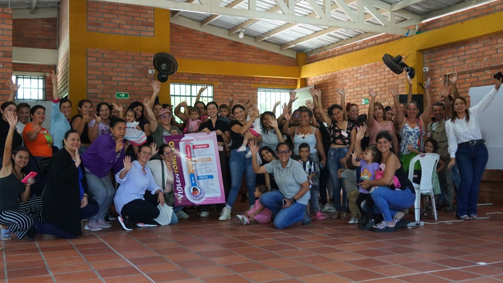 Girón avanza con encuentros de bienvenida para beneficiarios de Renta Ciudadana