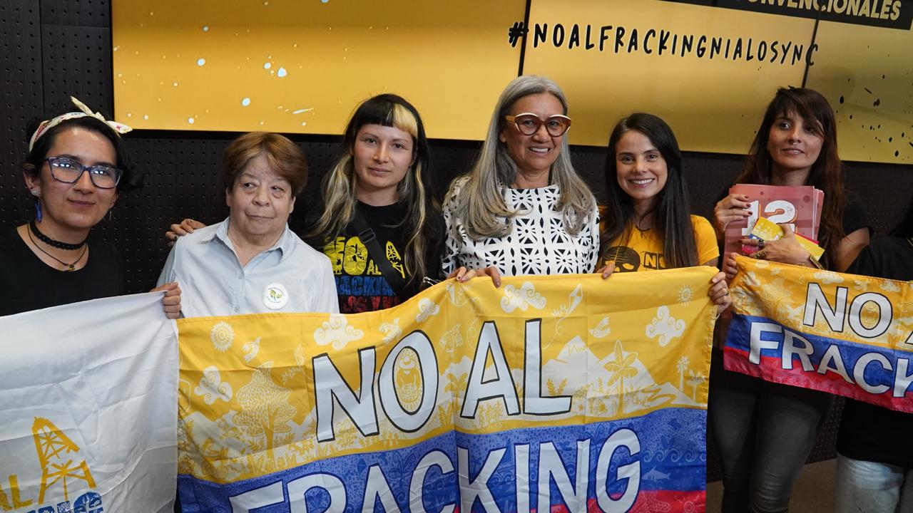 Iniciativa ciudadana contra el fracking recibe respaldo del gobierno y 82 congresistas