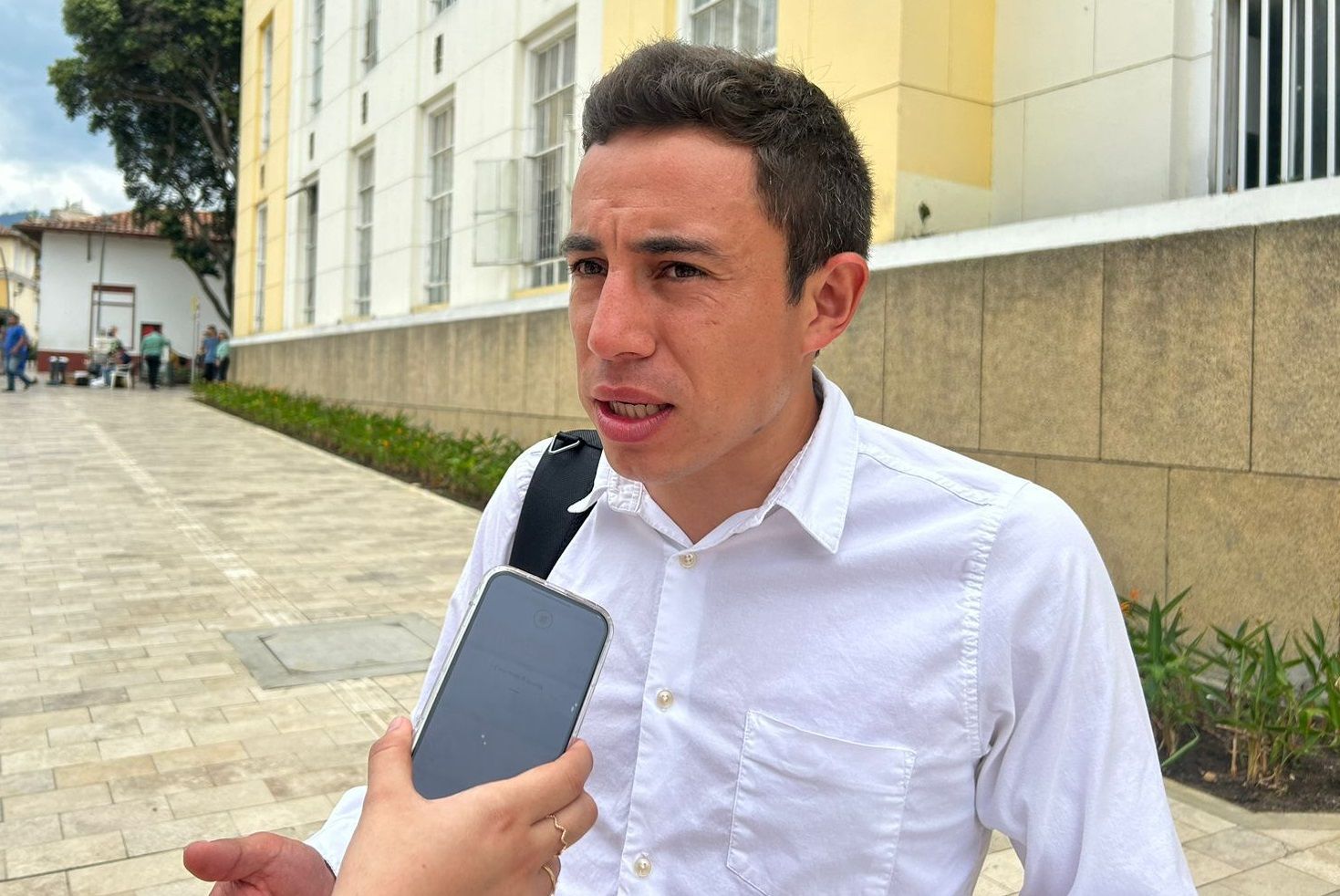 Cristian Avendaño exige soluciones en obras clave de Santander