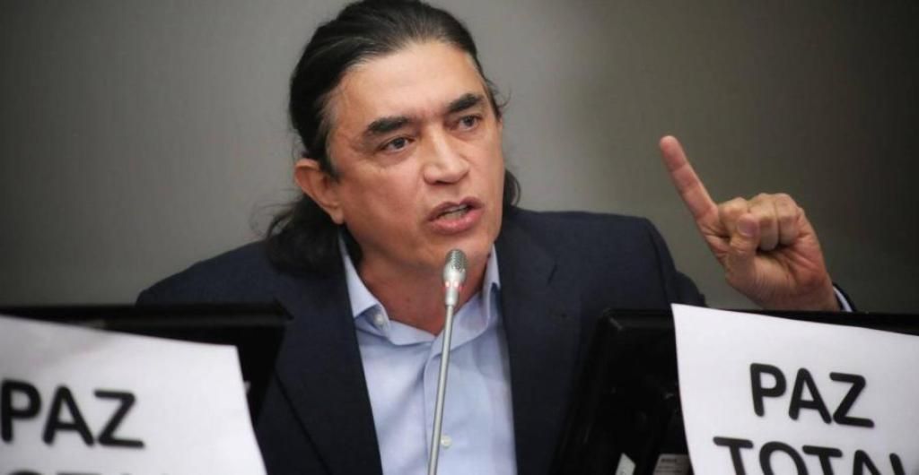 Bolívar advierte sobre posibles manipulaciones en las elecciones de 2026