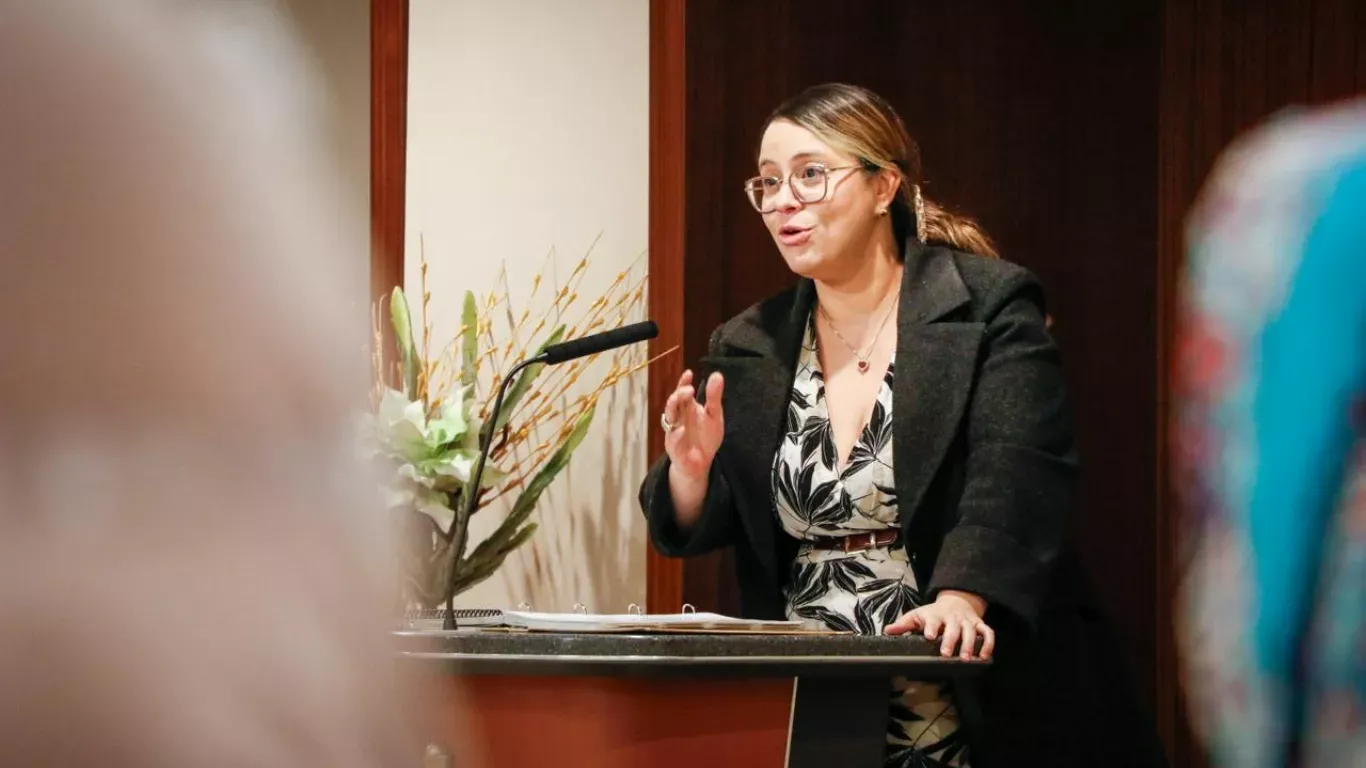 Funcionaria del Ministerio del Interior despedida tras denunciar acoso y corrupción