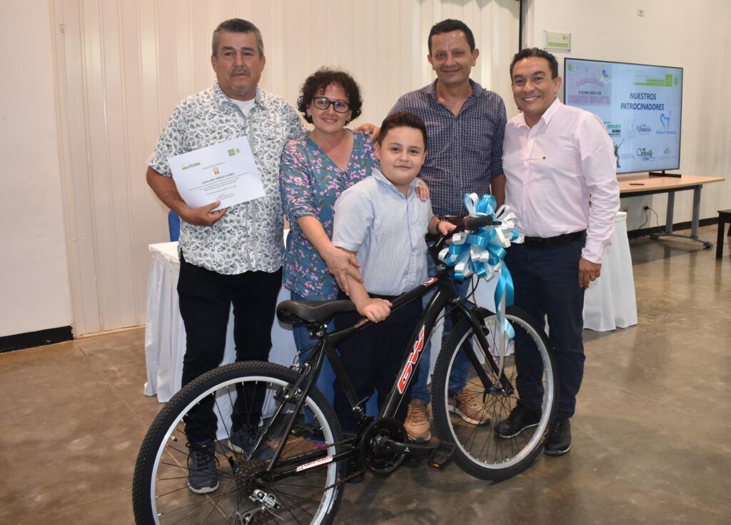 188 niños brillaron en el X Concurso de Cuento Infantil en la UIS sede Socorro