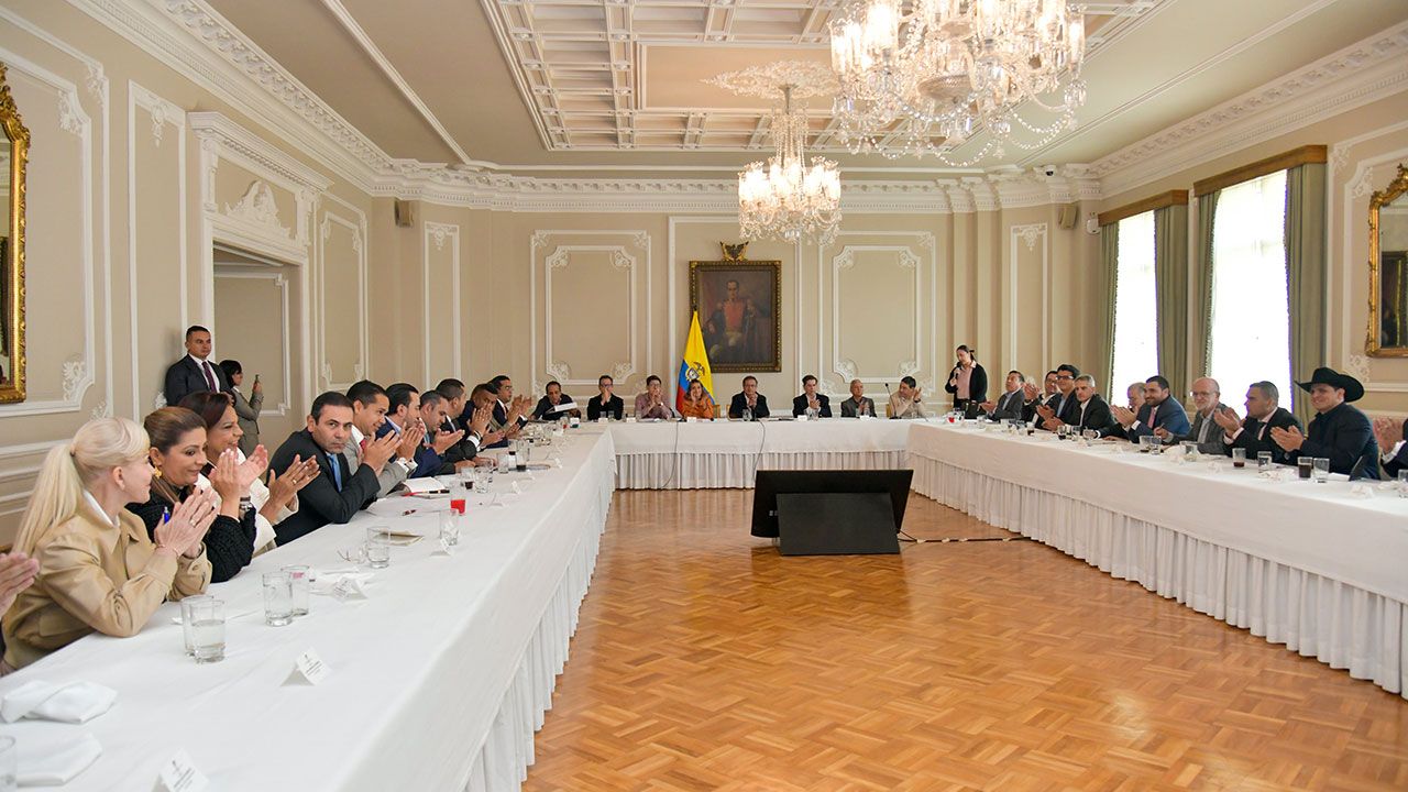 Gobierno nacional y Gobernadores acelerarán obras estratégicas para el país