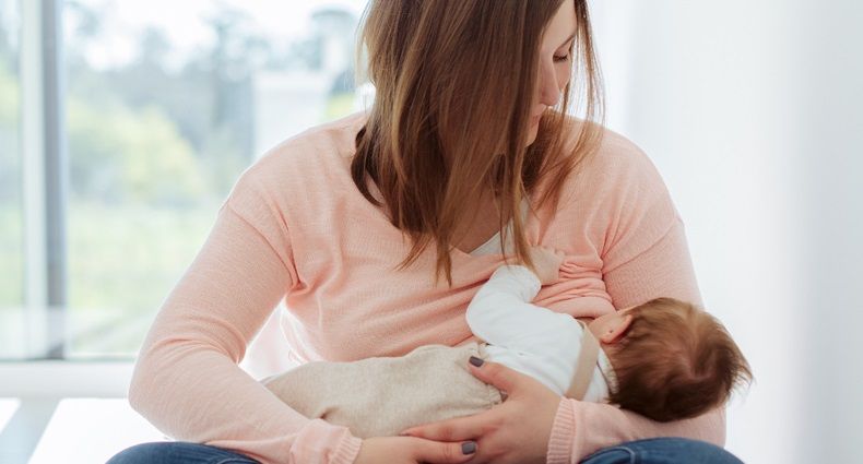 La ‘Fiesteta’ reunió a más de 400 mujeres en pro de la lactancia materna