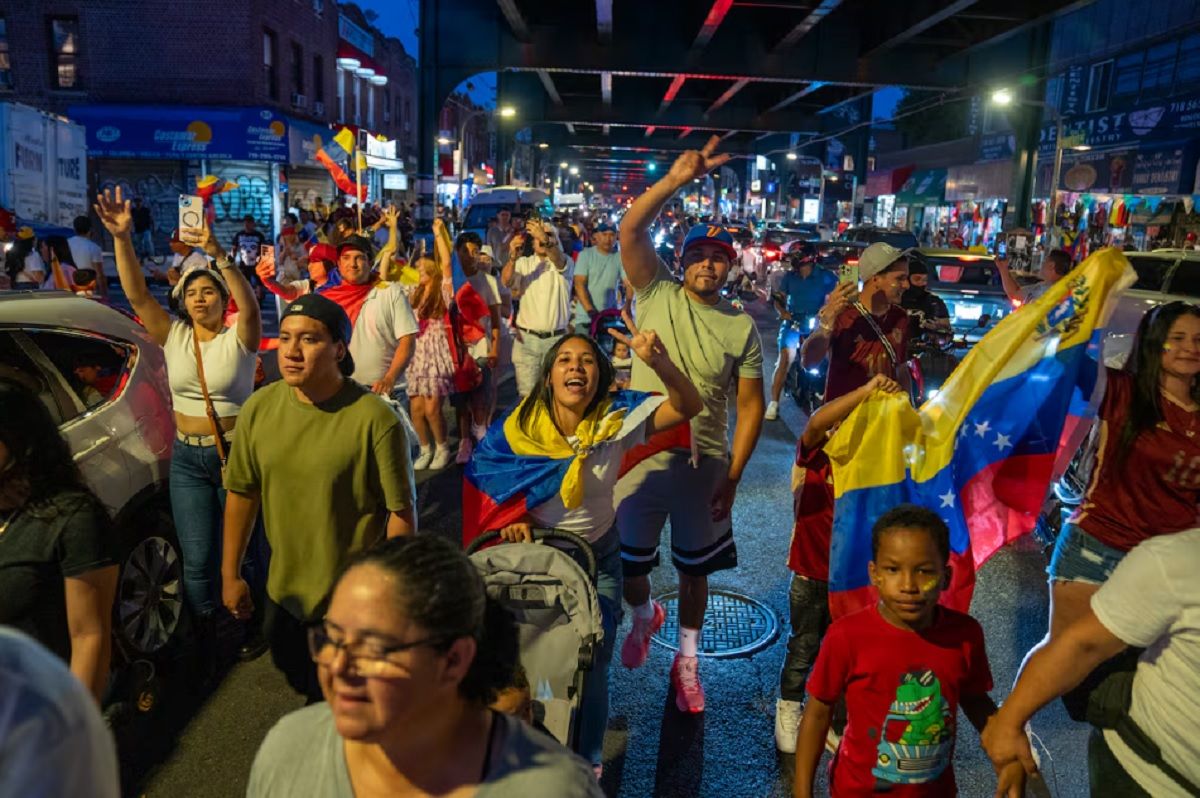 “Tenemos que prepararnos” para sepultar la dictadura, dicen familiares del General Padrino
