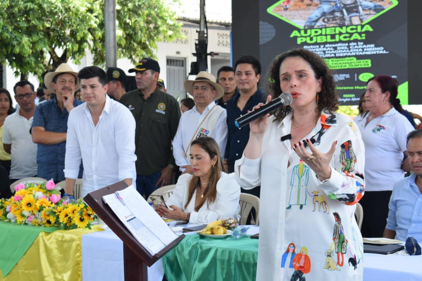 Alcaldes de Santander exigen acciones concretas a la Ministra de Transporte