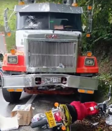 Fatal accidente cobró la vida de un motorizado vía San Alberto