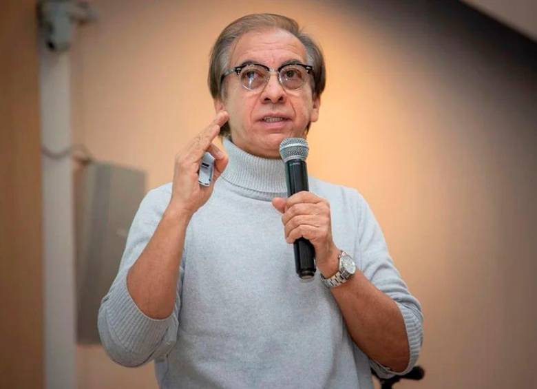 Director de la DIAN defiende reforma tributaria de Petro: 'Es crucial para el país'