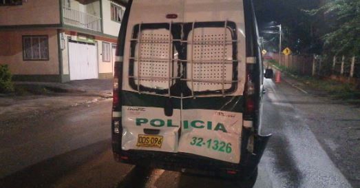 Triple choque casi termina con tragedia en 'El Socorro'