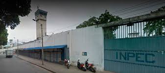 Autoridades buscan a familiares de interno fallecido