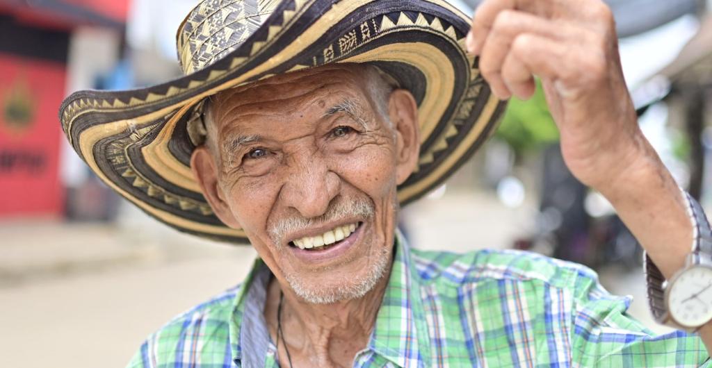 Adultos mayores podrán cobrar transferencia de Colombia Mayor del 16 al 30 de agosto