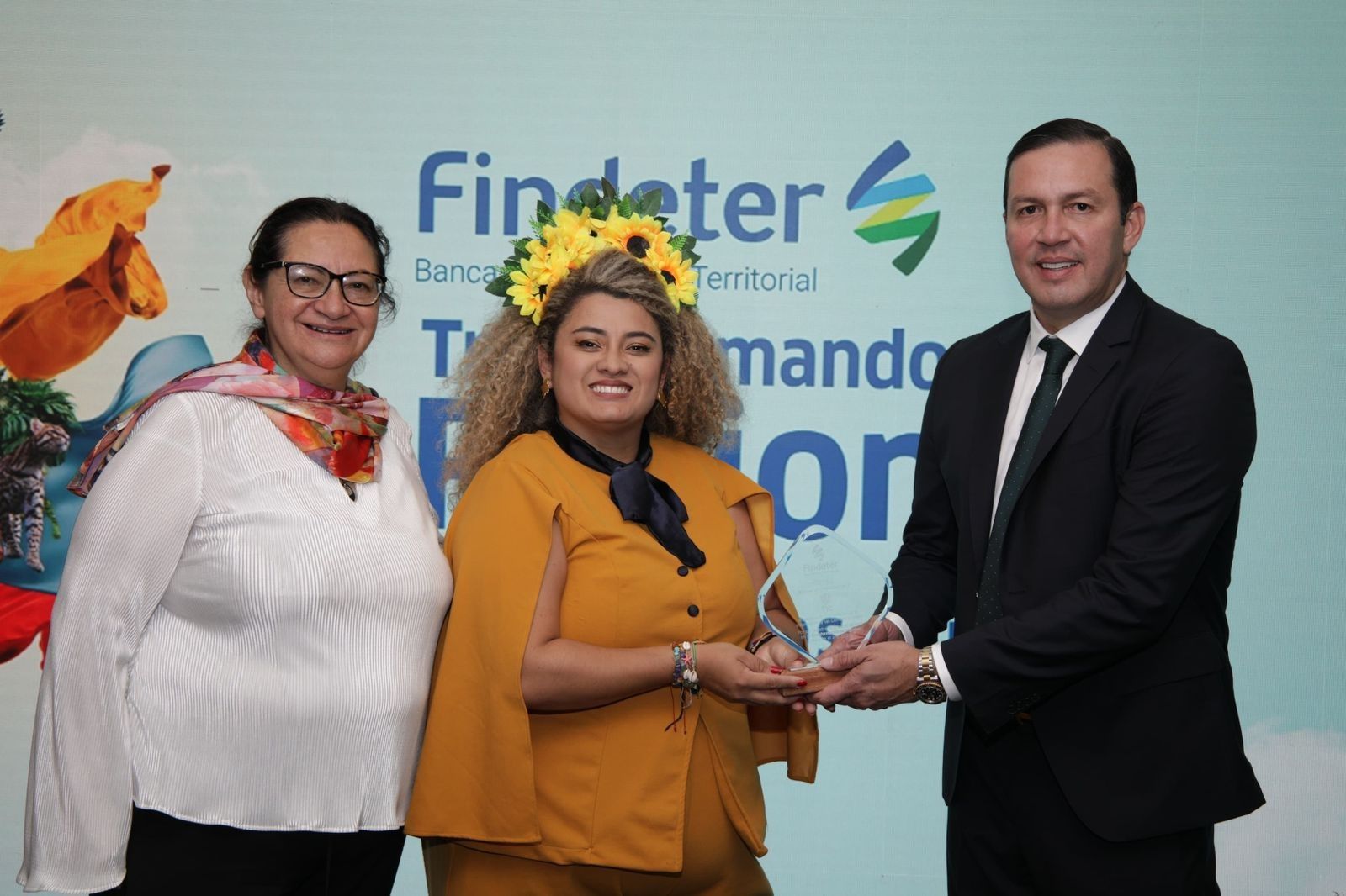 Findeter premia al Ministerio TIC por conectar zonas rurales de Colombia