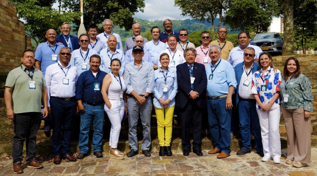 Sociedad Colombiana de Ingenieros destacan a la UIS como pilar del desarrollo