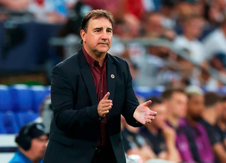 Néstor Lorenzo detalla plan de adaptación para el partido de Colombia en Bolivia