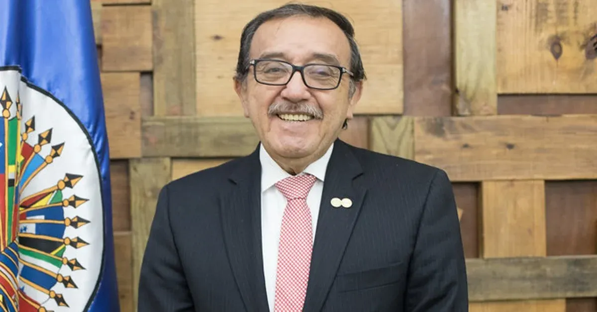 Embajador de Colombia denuncia intentos de derrocar a Petro