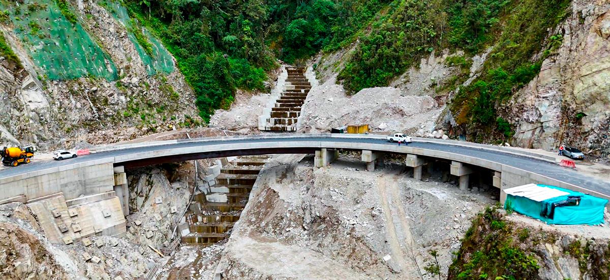 Invías finalizó el puente La Judía  del corredor vial Curos - Málaga