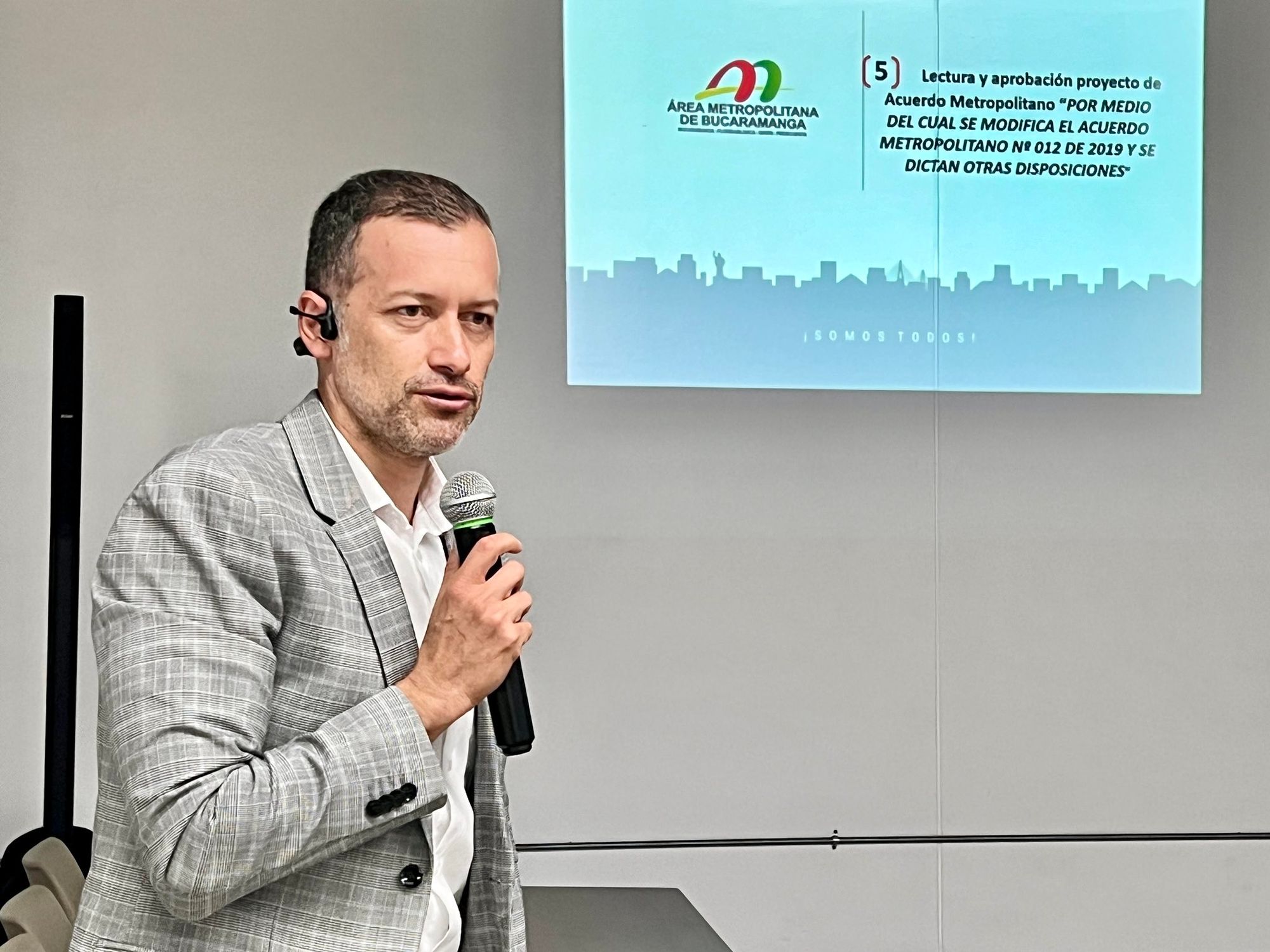 John Manuel Delgado fue nombrado como nuevo director del Área Metropolitana de Bucaramanga