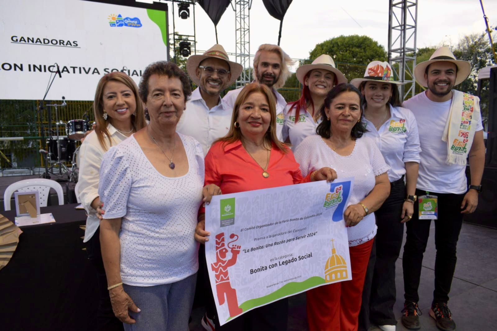 "La Bonita Razón para Servir": Concurso que celebra la belleza y el servicio comunitario