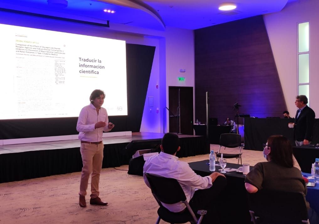 Consultor político bumangués propone trazar estrategias para desarrollar la inteligencia política