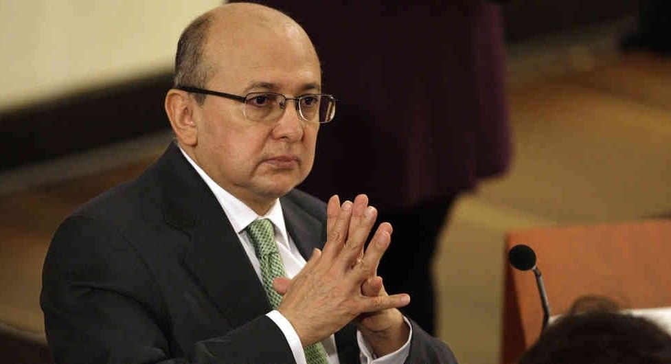 Oposición acusa a Eduardo Montealegre de ser herramienta del Gobierno Petro