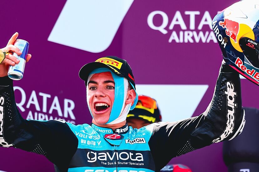 David Alonso gana en Australia, iguala récord histórico de Valentino Rossi