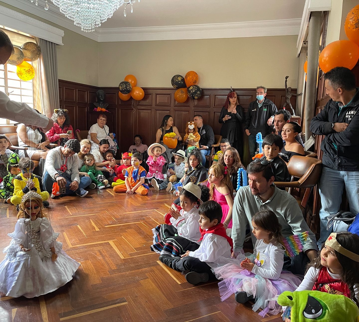 Casa de Santander celebró el Día de los Niños con más de 180 pequeños