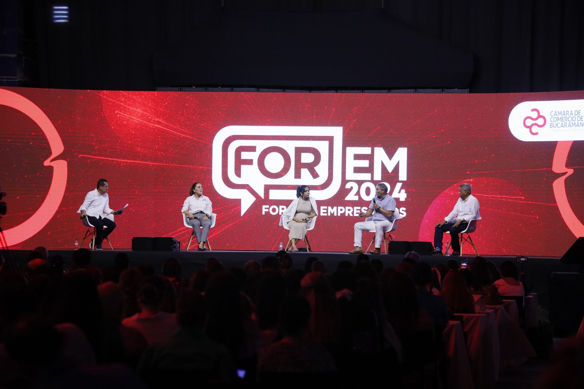 Reunión de 1.700 Empresarios y líderes regionales en Bucaramanga