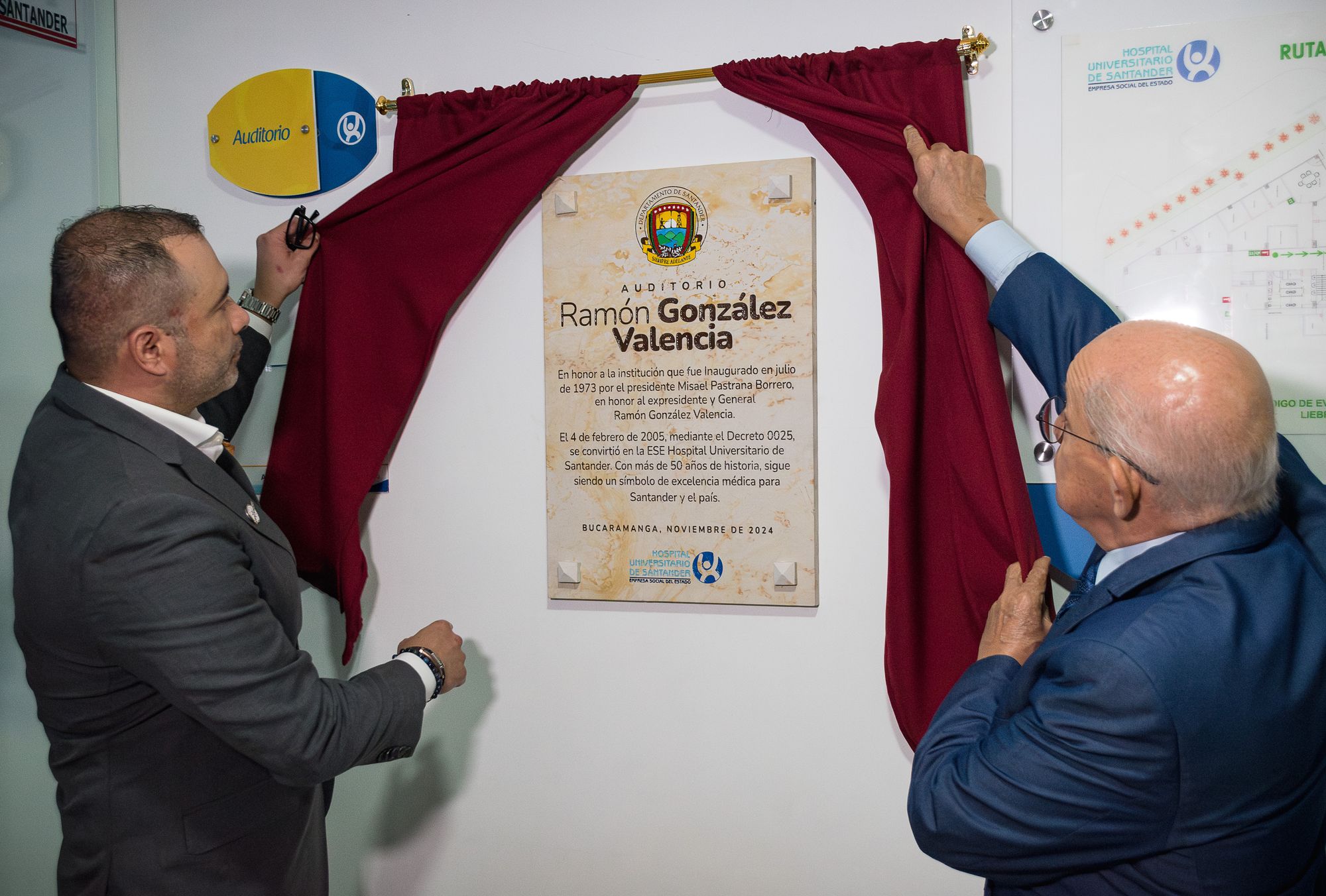 HUS bautizó su auditorio con el nombre de Ramón González Valencia