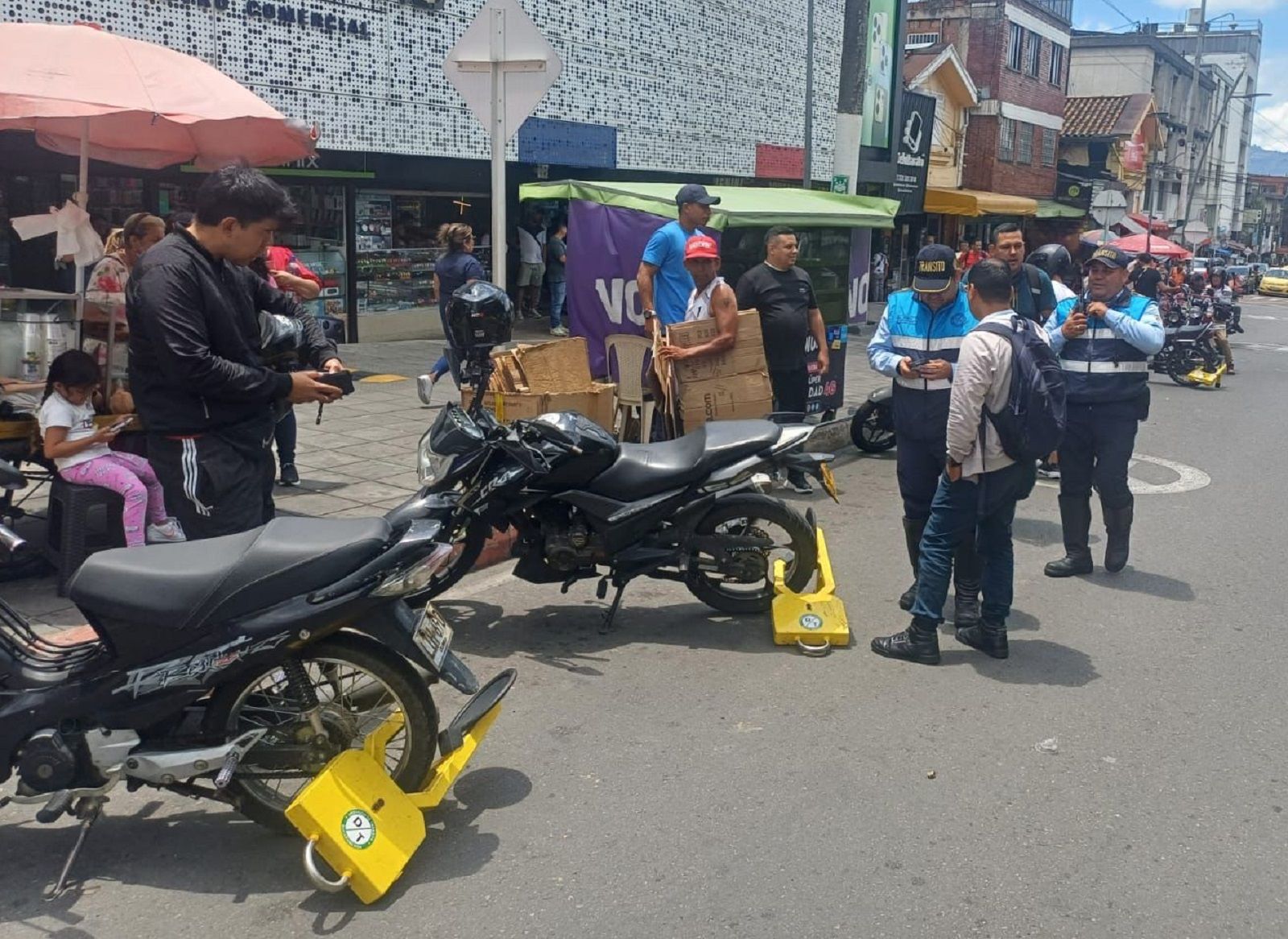 Bucaramanga intensifica operativos contra automotores mal estacionados