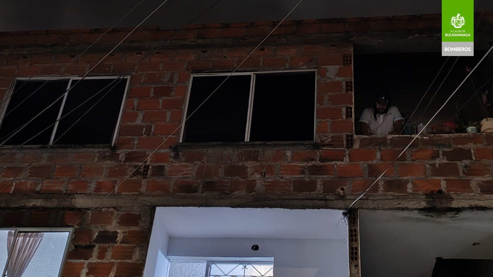 Bomberos de Bucaramanga evitaron tragedia en el Álvarez