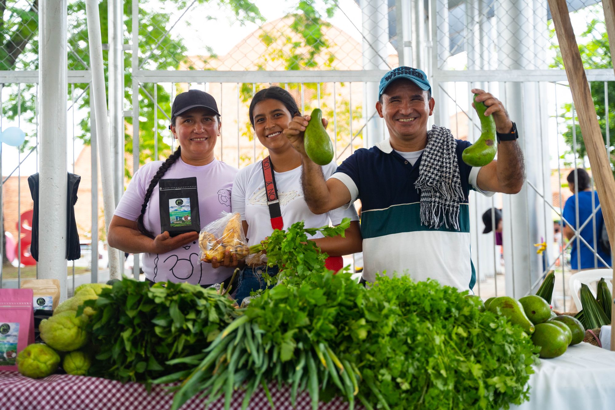 Quinto Mercado Campesino en Barrancabermeja tuvo de todo y para todos