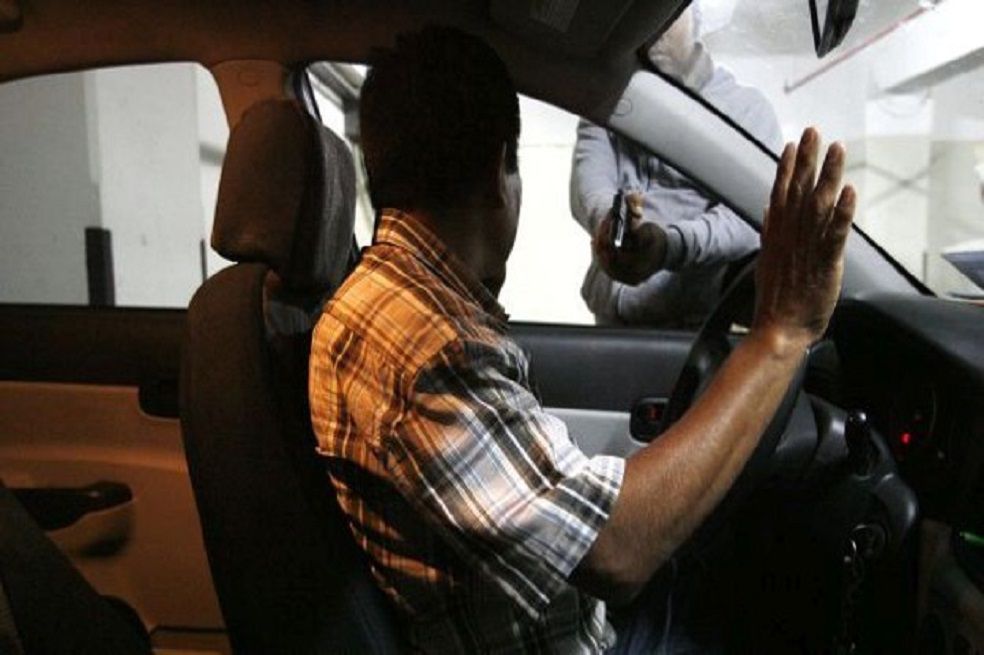 Criminales se robaron camioneta de la UNP