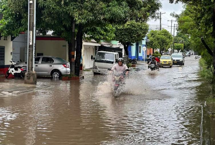 Fuerte tormenta causó inundaciones y emergencias en Barrancabermeja