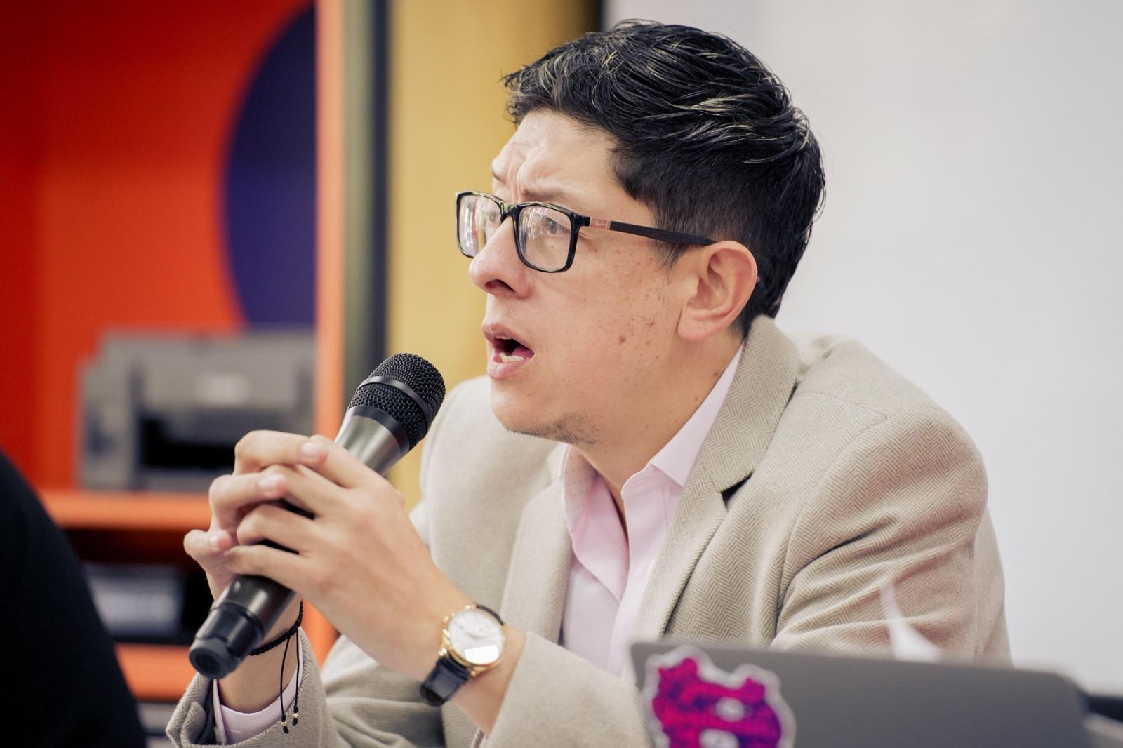 ‘Pimponeo’ entre ministerios de Hacienda y Educación deja en vilo recursos para el ICETEX