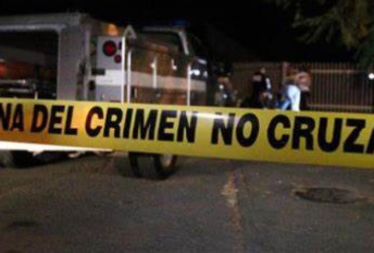 La muerte le llegó en una riña en medio de la calle