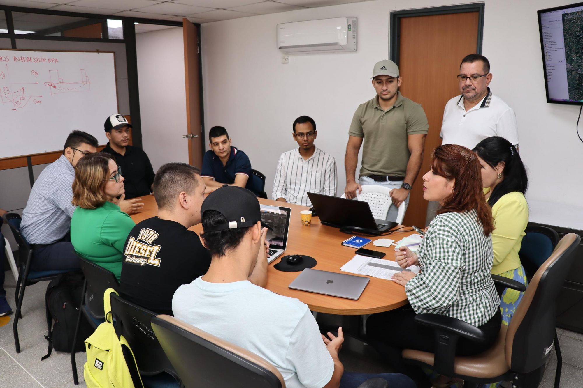 Bucaramanga cumple con obras priorizadas desde 2016