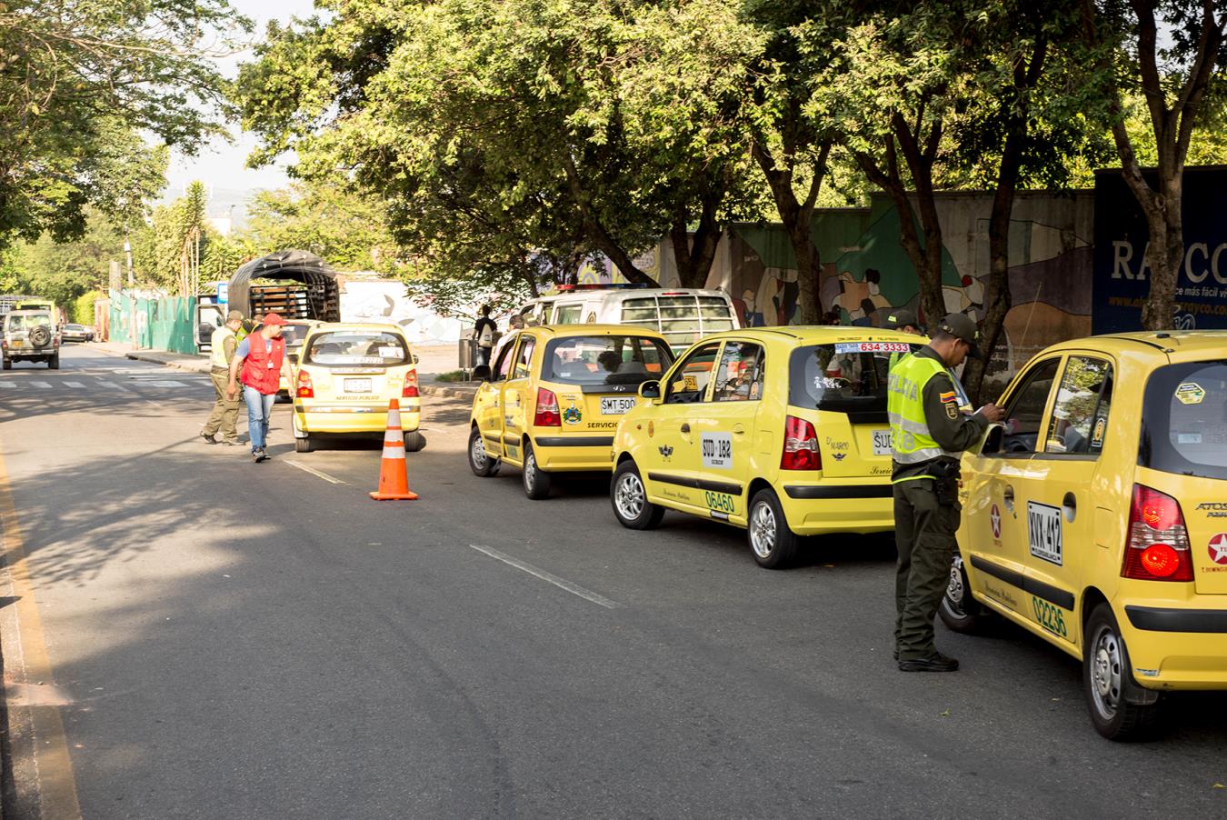 Taxistas de Bucaramanga seguirán sin prima navideña