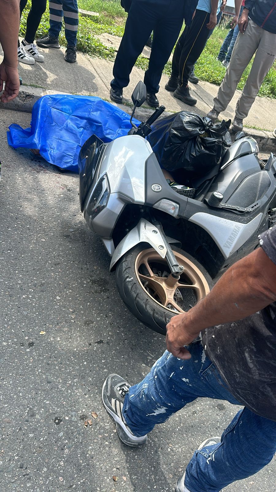 Nuevo ataque de sicarios en Girón deja un muerto y una mujer herida