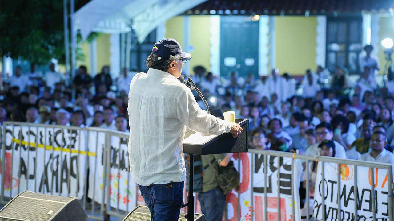 Petro se compromete a no tocar el presupuesto de la Educación, ante la falta de liquidez