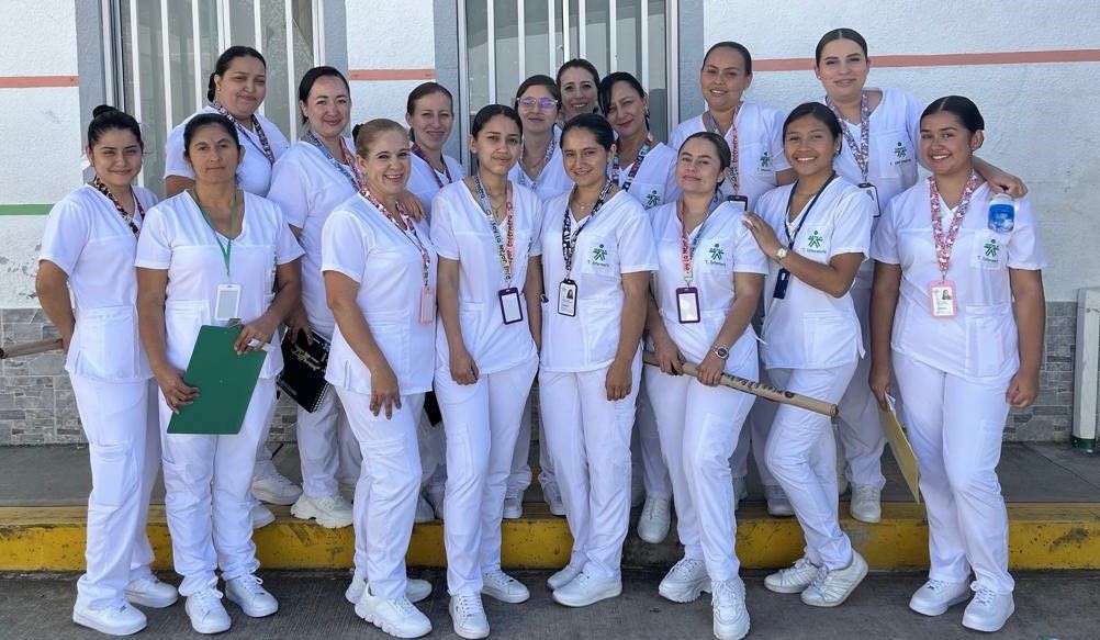 Apoyo de aprendices SENA en Hospital de Málaga