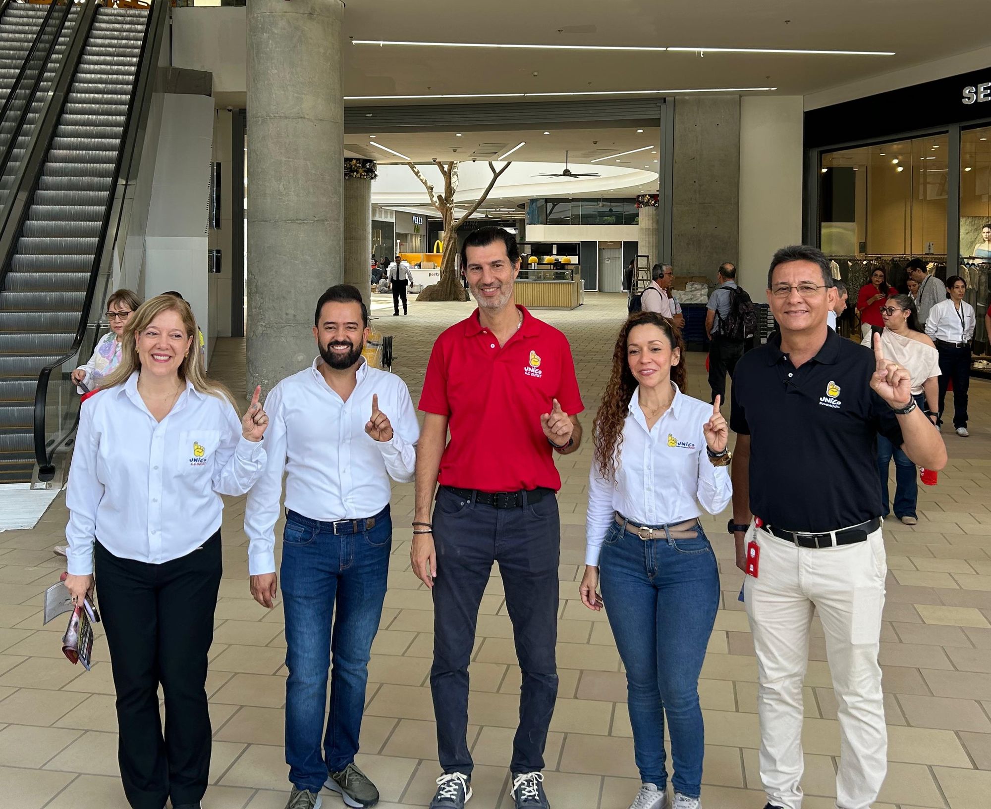 Apertura al novedoso epicentro comercial Único en Bucaramanga