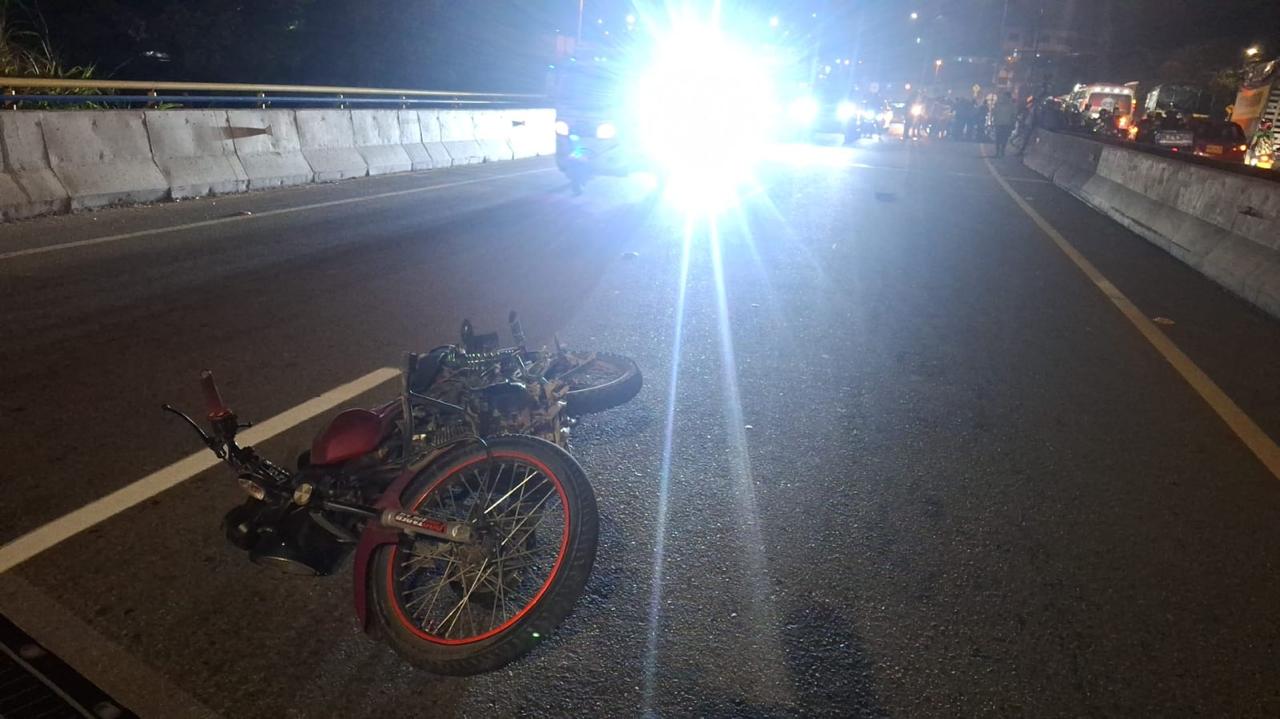 VIDEO: El exceso de velocidad habría sido la causa del accidente en el que falleció un motociclista en Lebrija